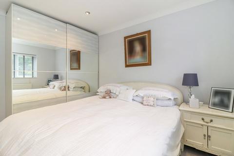 73 Heath Road, Beaconsfield, HP9 1DG