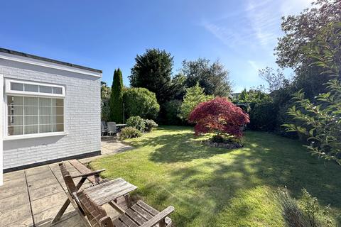 3 bedroom detached bungalow for sale - Colts Bay, Aldwick, Bognor Regis, West Sussex PO21