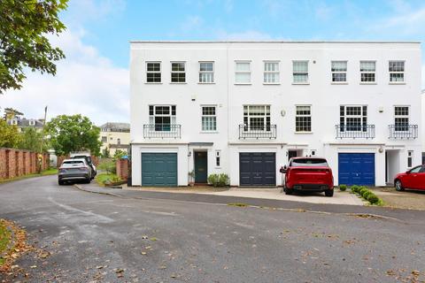4 bedroom end of terrace house for sale - Skillicorne Mews, Queens Road, Cheltenham, Gloucestershire, GL50