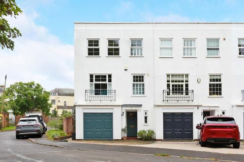 4 bedroom end of terrace house for sale - Skillicorne Mews, Queens Road, Cheltenham, Gloucestershire, GL50