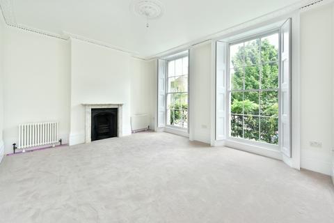 3 bedroom terraced house to rent - Canonbury Road, Islington, London, N1