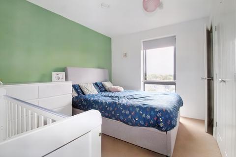 1 bedroom apartment for sale, Spitfire House, Uxbridge, Middlesex