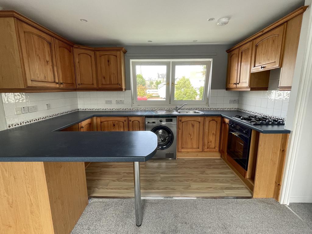 Kitchen a.JPG