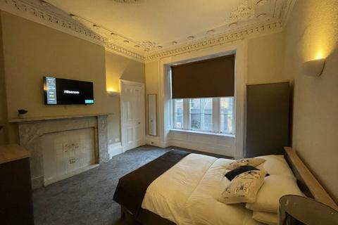 5 bedroom flat to rent - Sauchiehall Street, Glasgow