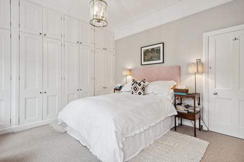 5 bedroom terraced house for sale - Leppoc Road, London, SW4