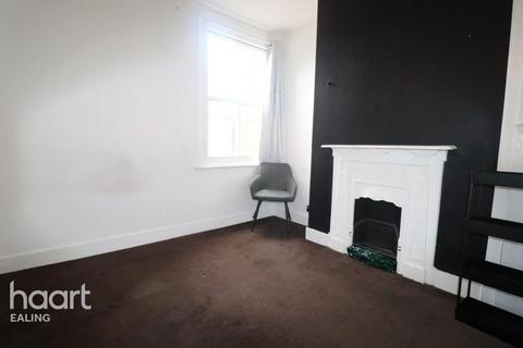 undefined, Leighton Road, London