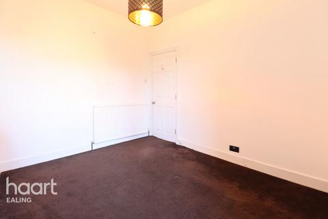 undefined, Leighton Road, London