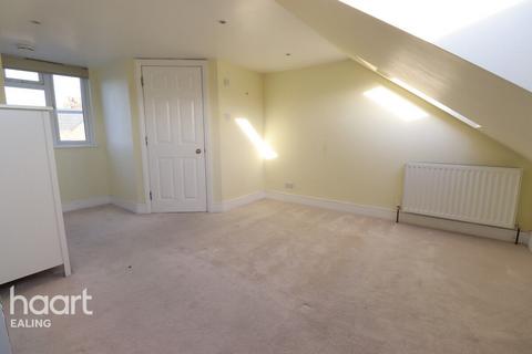 2 bedroom apartment to rent, Leighton Road, London