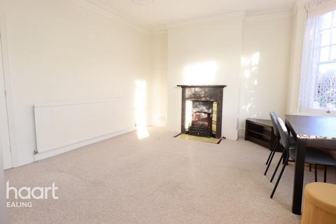 2 bedroom apartment to rent, Leighton Road, London