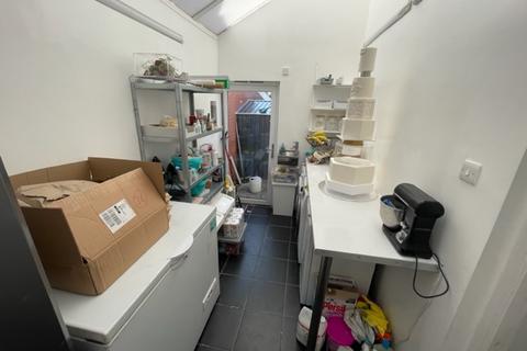 3 bedroom semi-detached house for sale - Bromford Road, Hodge Hill, Birmingham, West Midlands