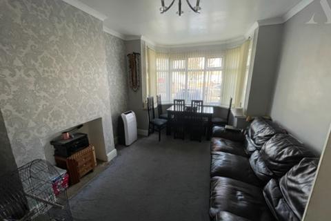3 bedroom semi-detached house for sale - Bromford Road, Hodge Hill, Birmingham, West Midlands