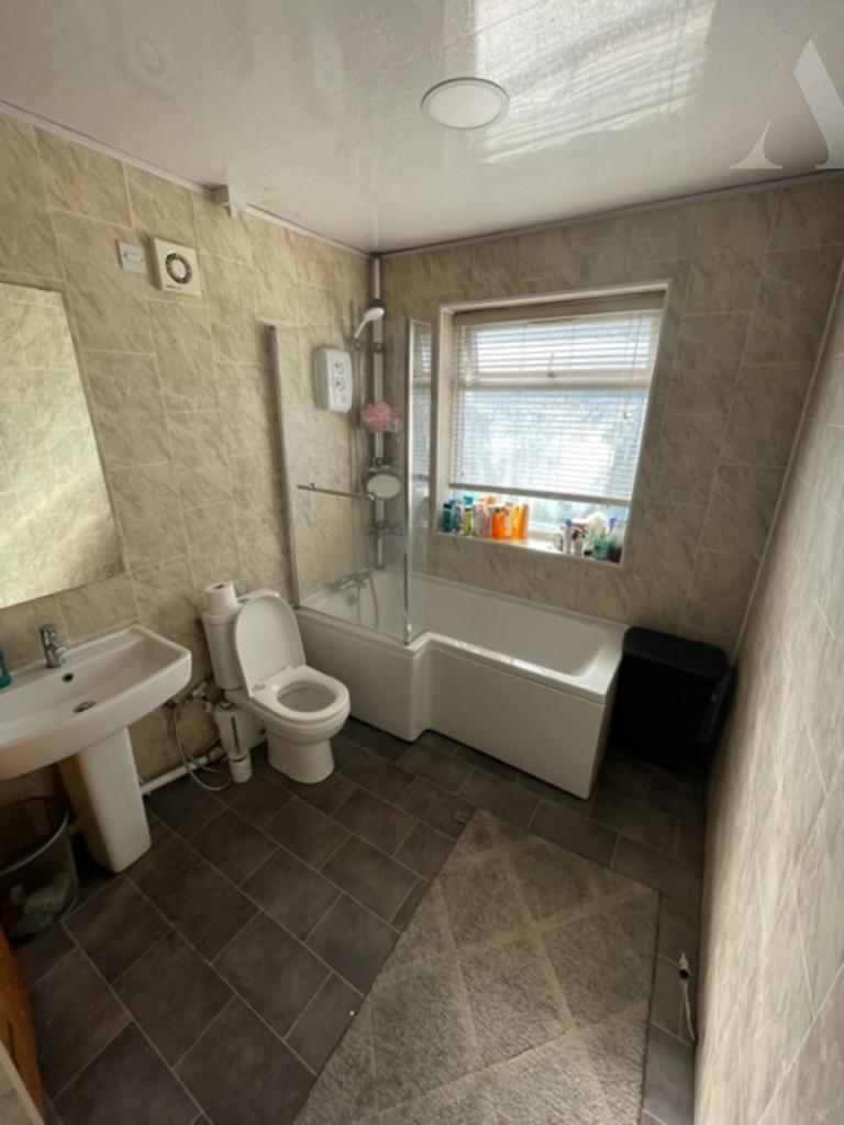 291 bromford road Bathroom