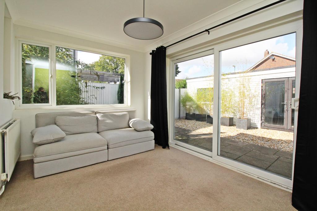 Williams Road, Bosham PO18 3 bed detached house £450,000