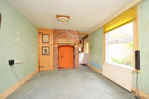 3 bedroom semi-detached house for sale - Longford Road, Bognor Regis
