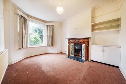 93 Stuart Road, London, SW19 8DJ