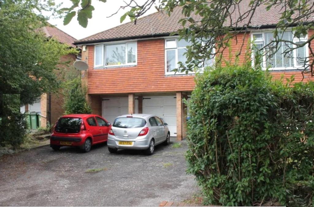 Bexley Road, Eltham, London, SE9 2 bed for sale £325,000