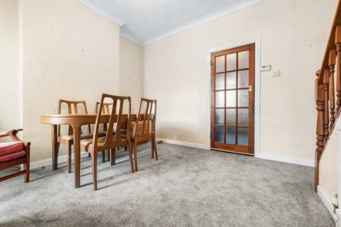 15 Andrews Road, Cardiff, CF14 2JN
