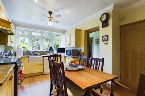 20 Bath Road, Calcot, Reading, RG31 7QJ