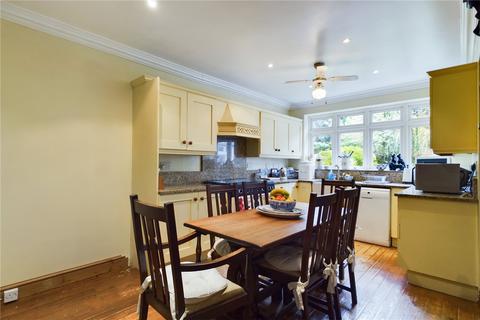 20 Bath Road, Calcot, Reading, RG31 7QJ