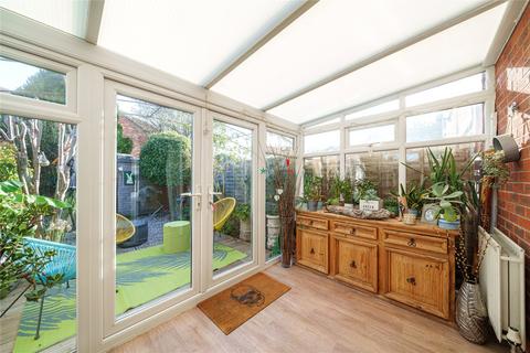 40 Weldon Drive, West Molesey, KT8 2NT