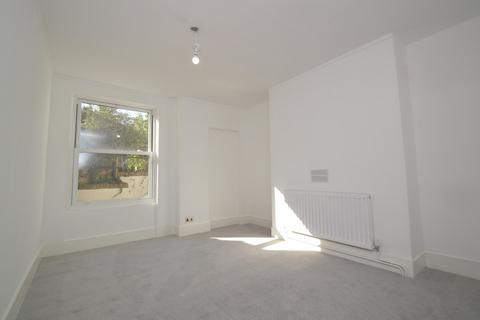 196b Burrage Road, London, SE18 7JU