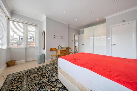 3 bedroom flat for sale, Avenue Close, Avenue Road, St John's Wood