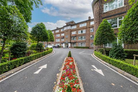 3 bedroom flat for sale, Avenue Close, Avenue Road, St John's Wood