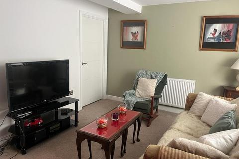 2 bedroom apartment to rent, Apartment 28 Chrisharben Court