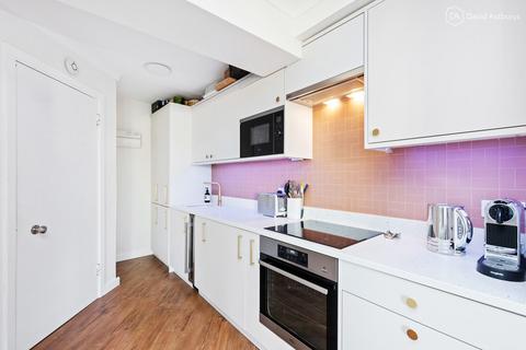 Flat 307, Waterloo Gardens Milner Square, London, N1 1TY