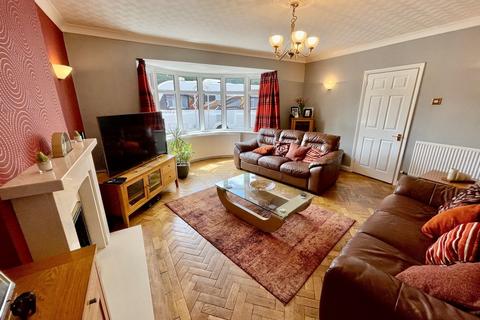 4 Fernhill Road, Solihull, B92 7RS