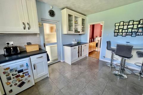 4 Fernhill Road, Solihull, B92 7RS