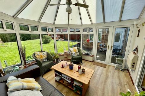 4 Fernhill Road, Solihull, B92 7RS