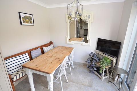 4 bedroom detached house for sale - De Braose Close , Abergavenny