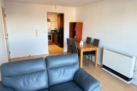 2 bedroom flat to rent, West Street, Sheffield, South Yorkshire, UK, S1