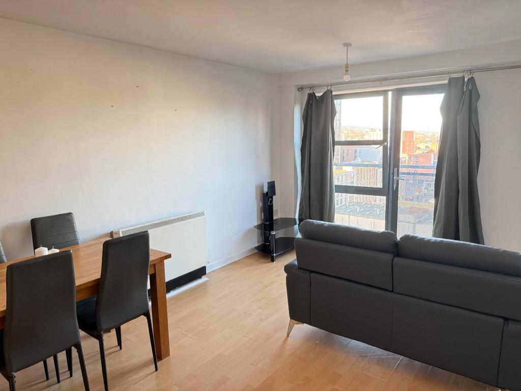 Apartment in South Yorkshire - View 3
