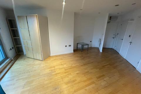 1 bedroom flat to rent, West Street, Sheffield, South Yorkshire, UK, S1