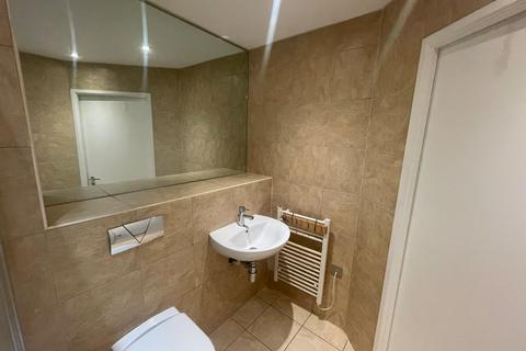1 bedroom flat to rent, West Street, Sheffield, South Yorkshire, UK, S1