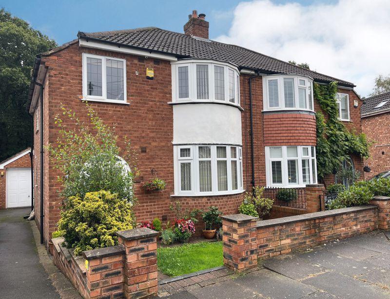 Lindrosa Road, Sutton Coldfield 3 bed semidetached house £350,000