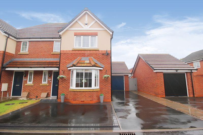 New Croft Drive, Willenhall 3 bed semidetached house £269,950