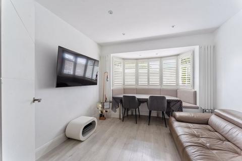 163 Vale Road, Worcester Park, KT4 7ED