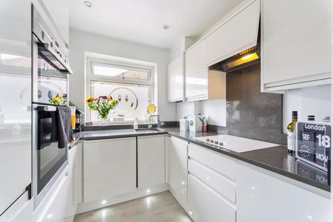 163 Vale Road, Worcester Park, KT4 7ED