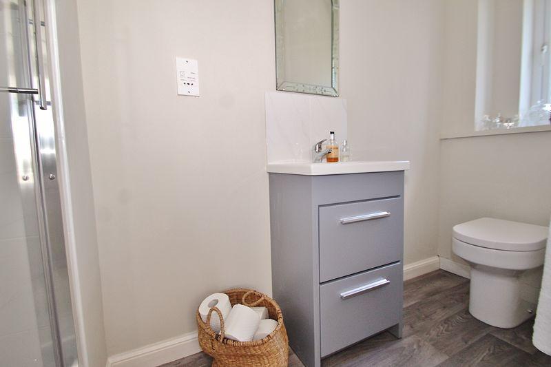 Ensuite Shower Room