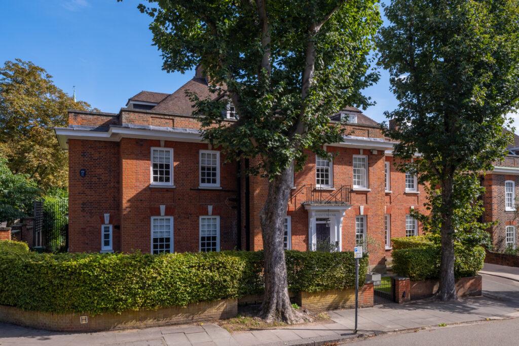 Frognal, Hampstead, London, NW3 6 bed detached house for sale £10,950,000