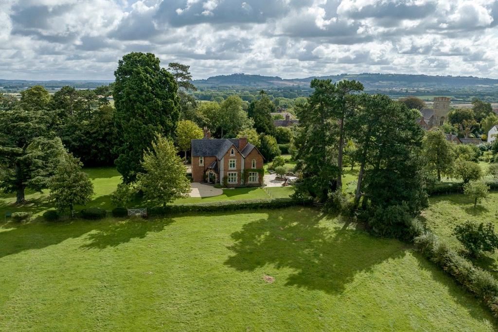 Pebworth Manor