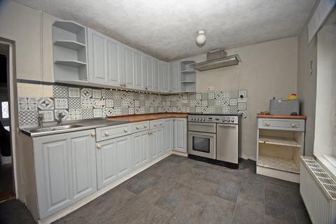 3 bedroom end of terrace house for sale, High Street, Deiniolen, Caernarfon, Gwynedd, LL55