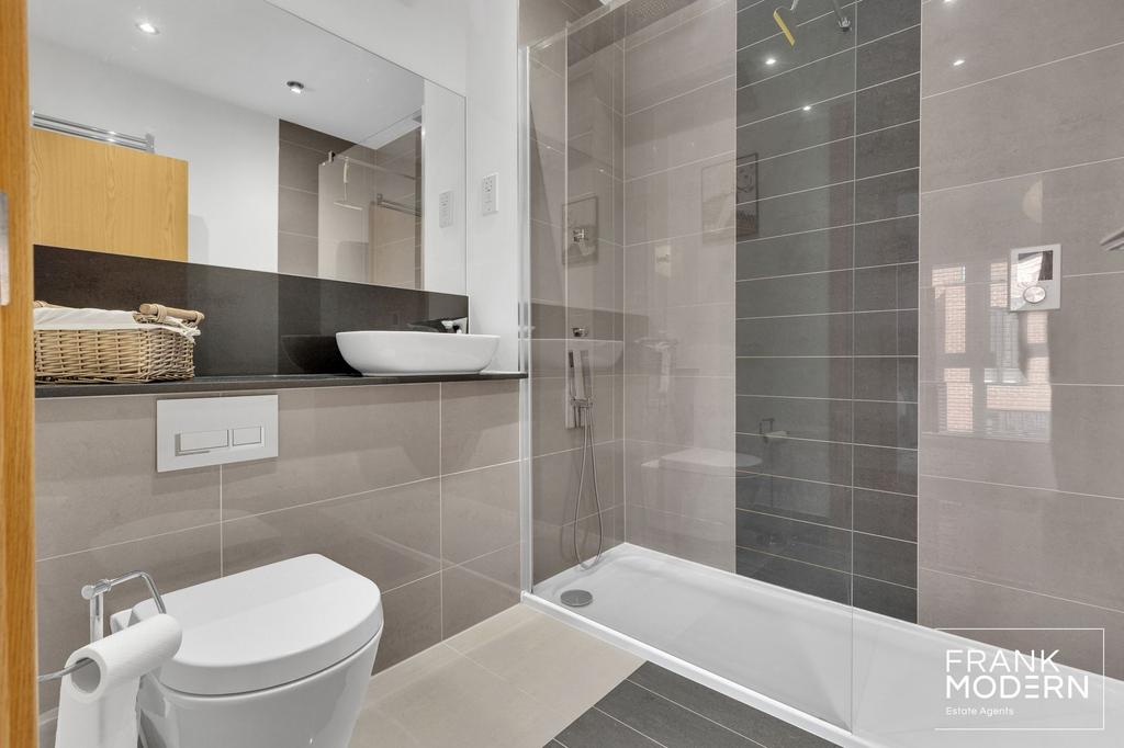 Bedroom Three Ensuite