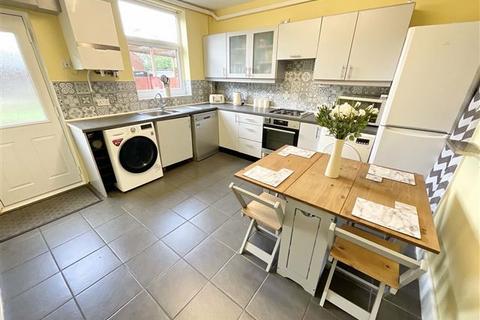 160 Aughton Road, Aughton, Sheffield, S26 3XE