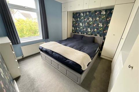160 Aughton Road, Aughton, Sheffield, S26 3XE