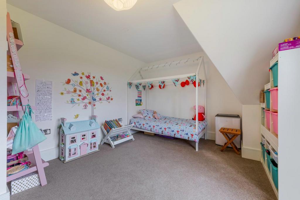 BONSOR DRIVE, KINGSWOOD PARK, 3 (15).jpg