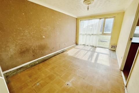22 Blair Close, Hemel Hempstead, HP2 7QJ